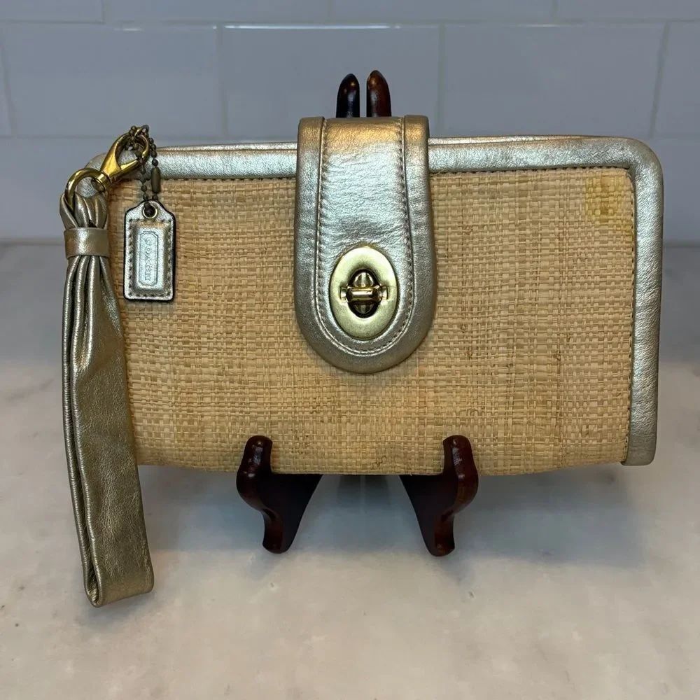 Coach Wristlet Bag Purse Parker Straw Leather Trim Clutch Wristlet Wallet Clutch